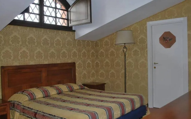 Residence Casale Mostacciano