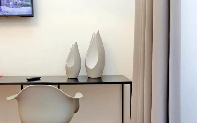 B&G Navona