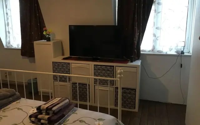 Beautiful 2-bed Apartment in Dagenham