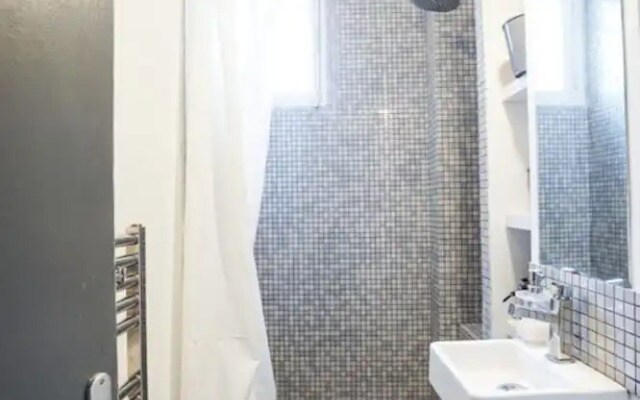 Charming apartment near PERE LACHAISE