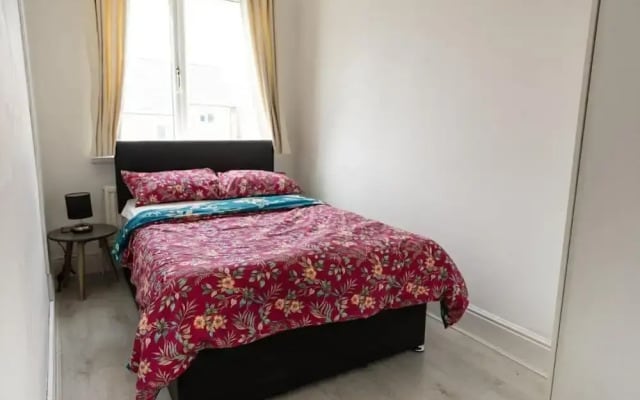 2 Bedroom Cossy Detached Property