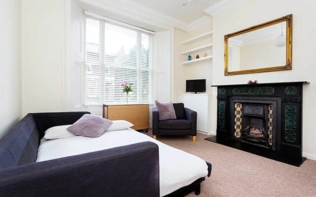 Shepherd's Bush Pad