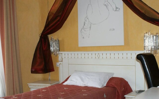 Royal Aboukir Paris