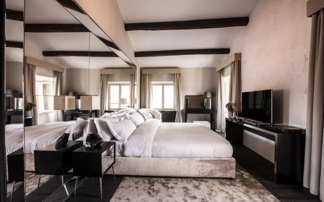 DOM Hotel