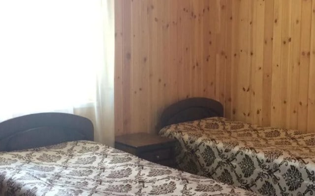 Emili Guesthouse