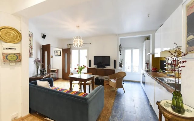 Sacre Coeur Hideaway