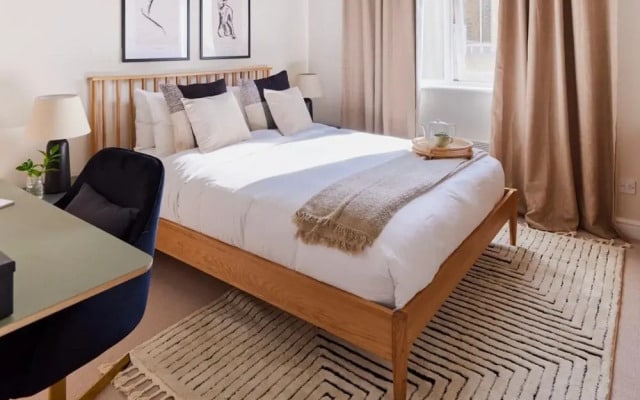 The Sussex Way Studio - Pleasing 1bdr Flat With Balcony