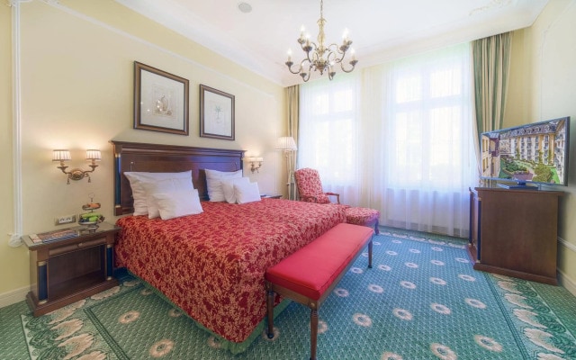 CARLSBAD PLAZA Medical Spa & Wellness hotel