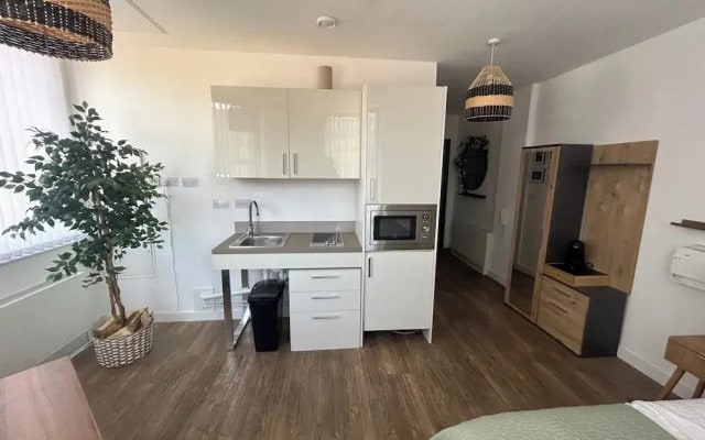 Liverpool City Center Apartment With Views