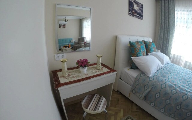 Atam Hotel & Suites