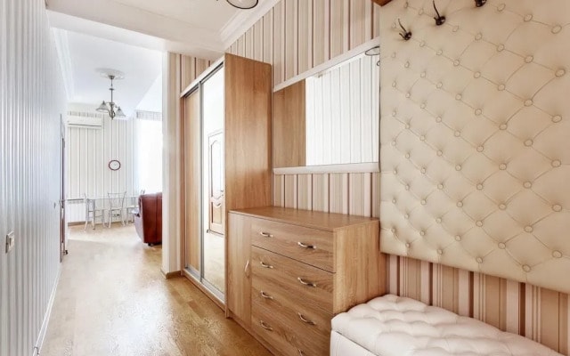 ApartLux на наб. Шевченко