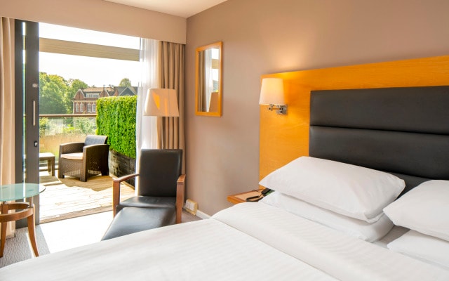 Holiday Inn London Brentford Lock by IHG