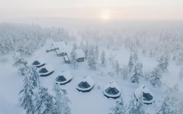 Wilderness Hotel Muotka & Igloos