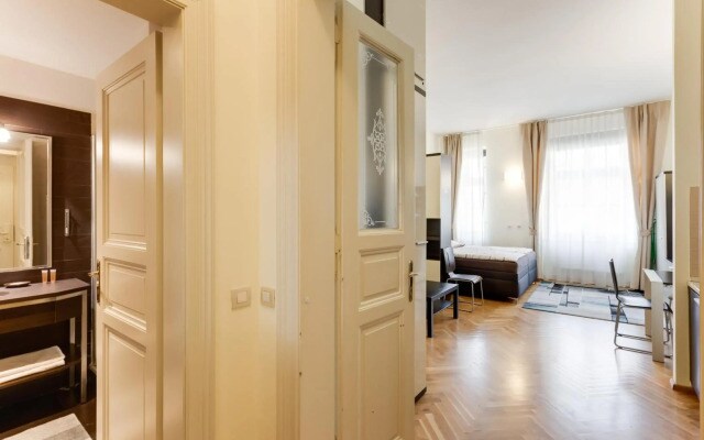 Hálkova Studio