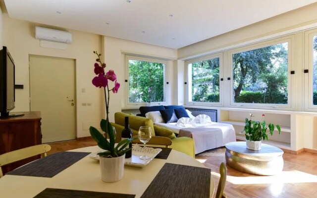 Caracalla Exclusive Property n. 2