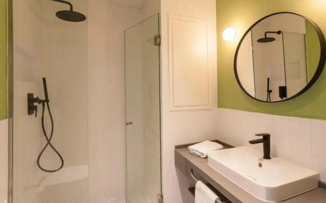 Apartamentos Málaga Premium - Calle Granada