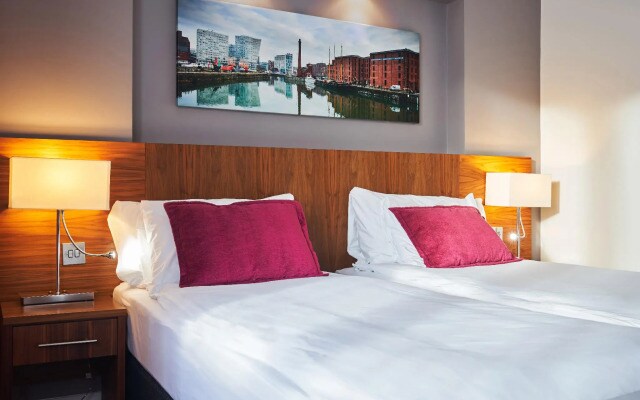 Heywood House Hotel