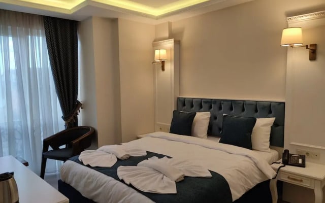 Galata Hotel & Suites