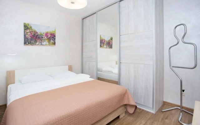 Roomer (Румер) на улице Евфросиньи Полоцкой 5