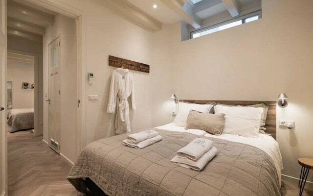 Leidse Square Luxury Apartment