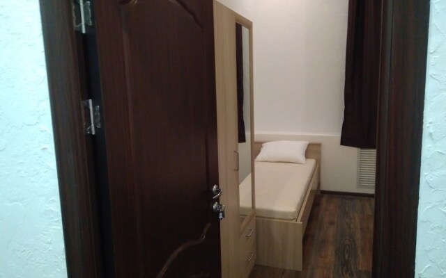 Mini-hotel u Politehnicheskoi