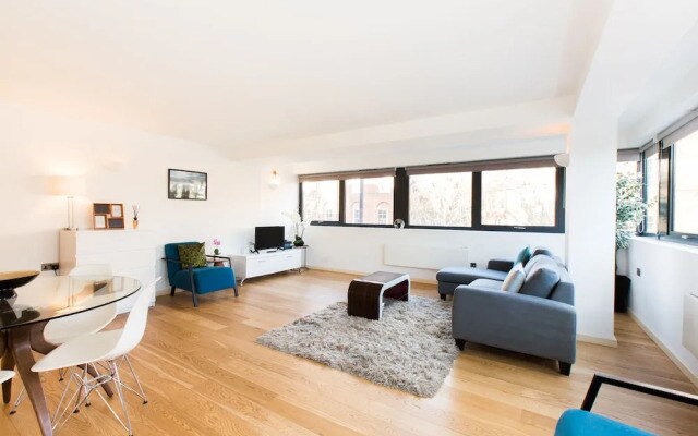 Luxury 2bed Apartment in Kensington A1