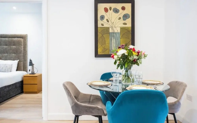 ExCel Pad 3 Bed and 3 Bath Apartment