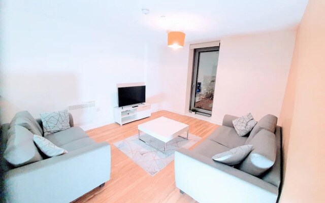 Solo Living - Tower B - Michigan Avenue