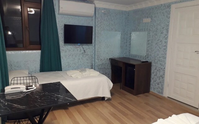 Blue Sail Hotel