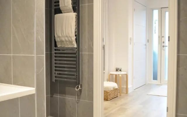 Modern 1 Bedroom Flat in Central Haggerston