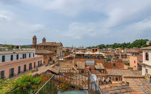 Charme and View in the Heart of Rome