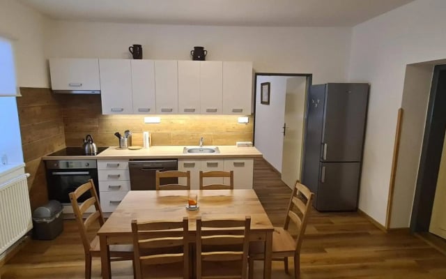 Chalupa Rochlitz s horkým koupacím sudem