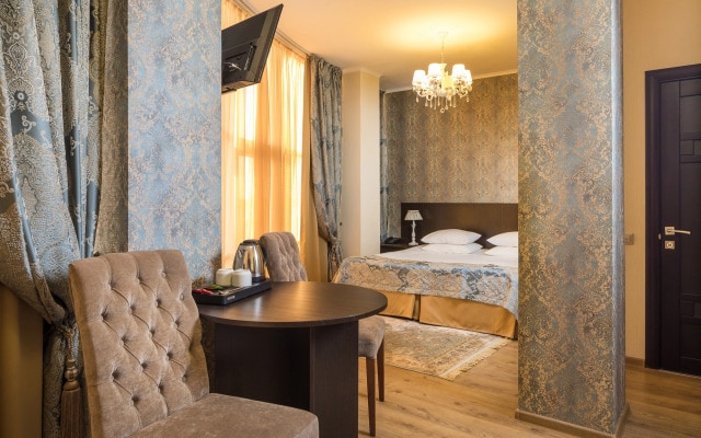 Магнолия Kompass Hotels