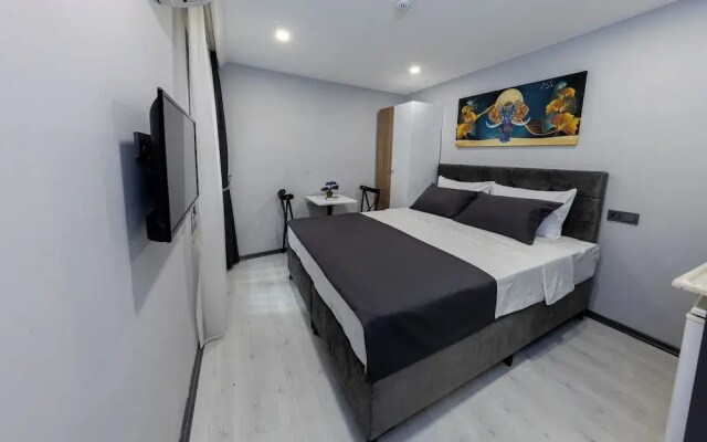 Aya Langa Hotel