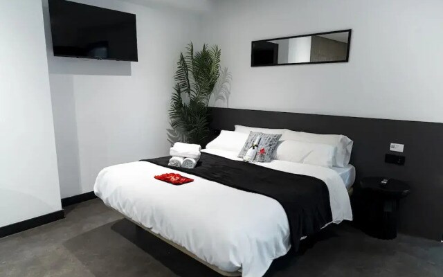 Mad Rooms