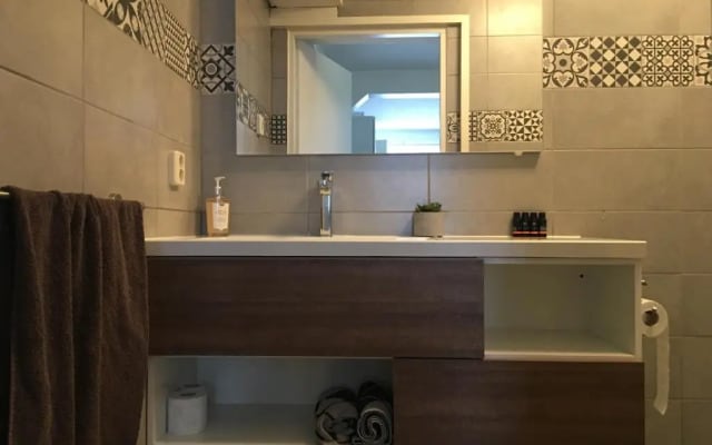 Garden Room and Economy Room
