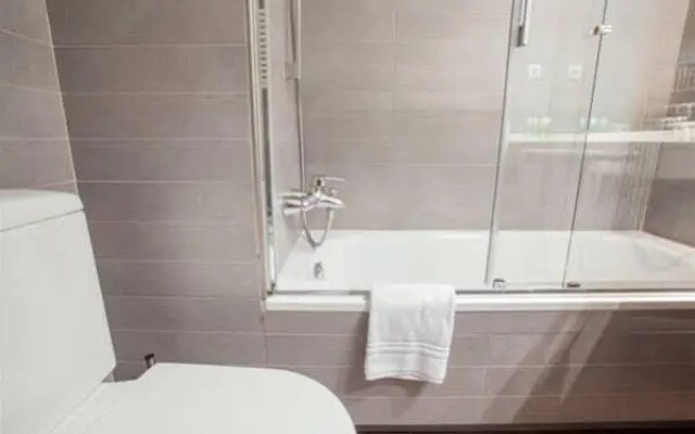 Izaka Apartments D377