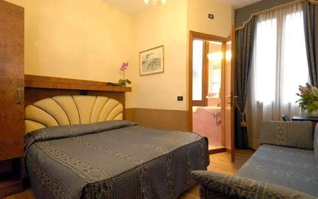 Hotel Atlantide