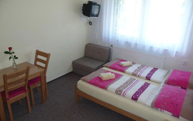 Pension Crhan