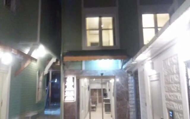 Valens Boutique Hotel
