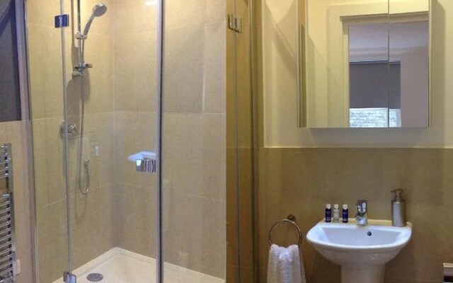 Camden Central - Boutique Apartment