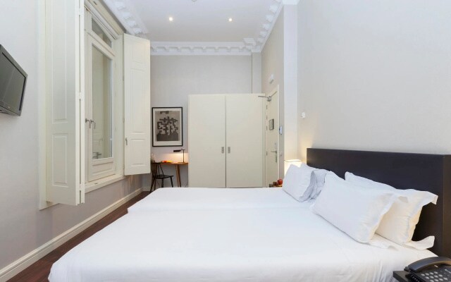 Отель Sardinero Madrid
