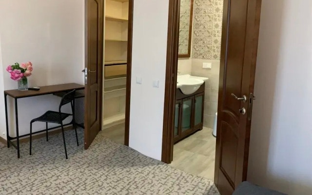 Zolotaya Gavan Private House