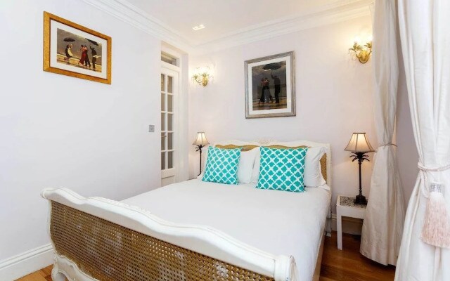 Pristine by Pimlico Gardens