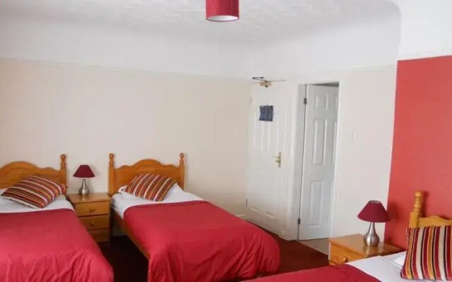 Gateway Lodge