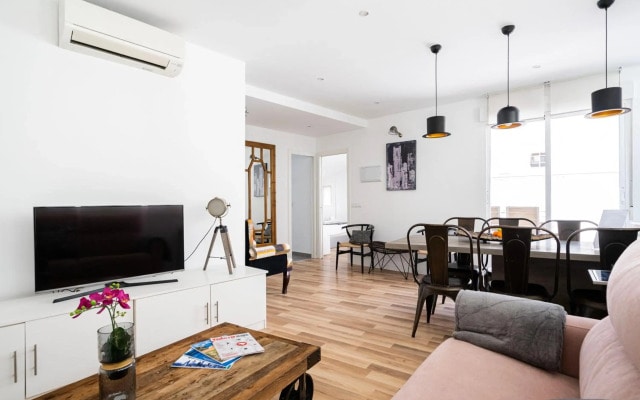 Precioso Apartamento Preciados PRE5B