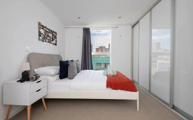Clerkenwell Flat Near Old Street Pet Friendly