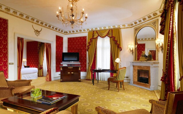 Отель The Westin Excelsior Rome