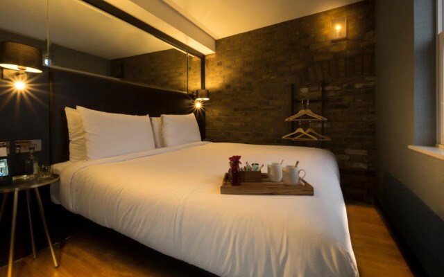 Camden Enterprise Hotel & Pub
