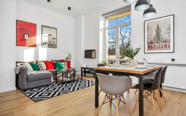 Warsaw City Center Apartments by Renters